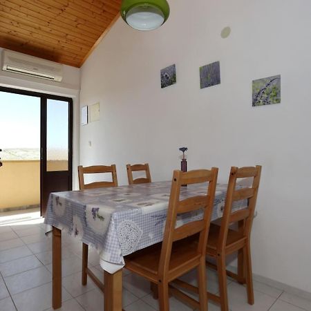 Little Heaven On Earth - Apartmani Martina Vlašići Zewnętrze zdjęcie